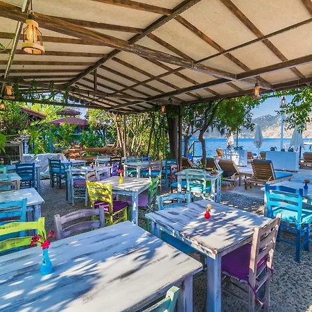 度假居 Giritimu Evleri